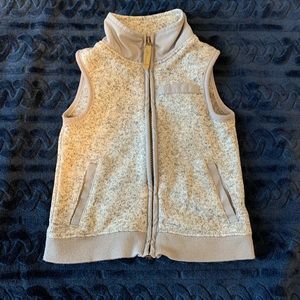 Carter’s 2T boy’s gray fleece zip up vest